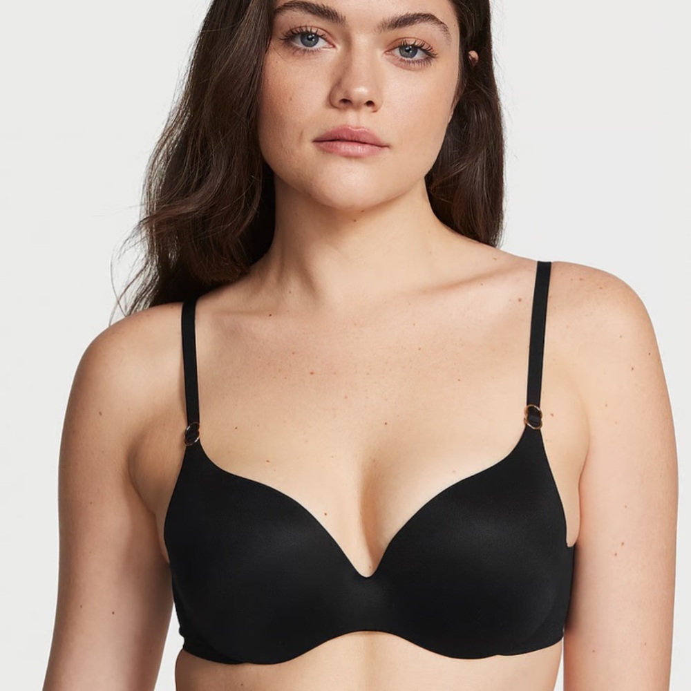 Incredible by Victoria’s Secret Light Push-Up Perfect Shape Bra